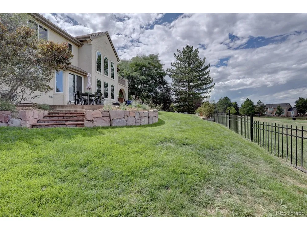 951 Courtland Place Highlands Ranch, CO 80126