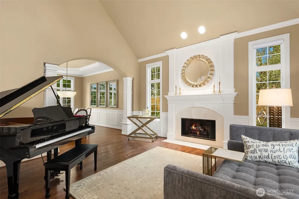17633 48th Avenue SE Bothell, WA 98012