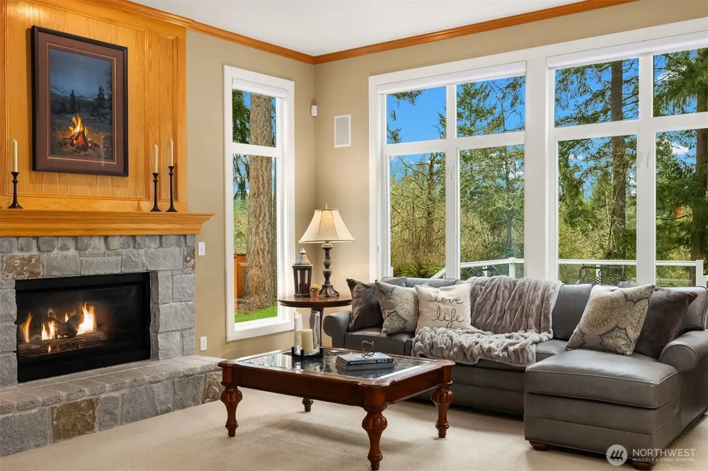 17633 48th Avenue SE Bothell, WA 98012