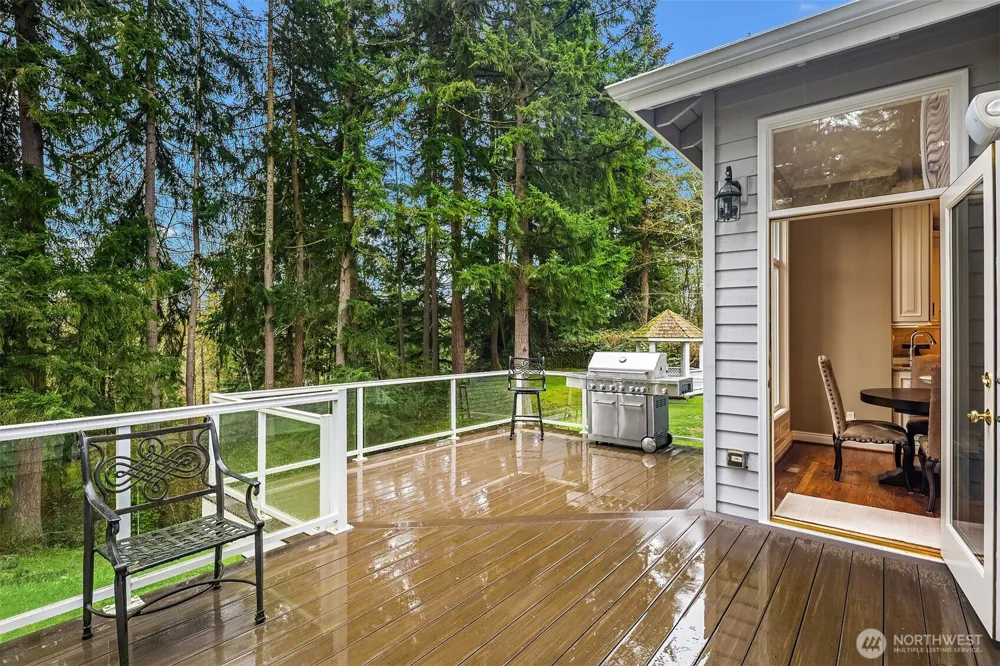 17633 48th Avenue SE Bothell, WA 98012