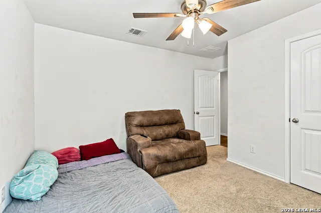 1017 NORWAY DR Seguin, TX 78155
