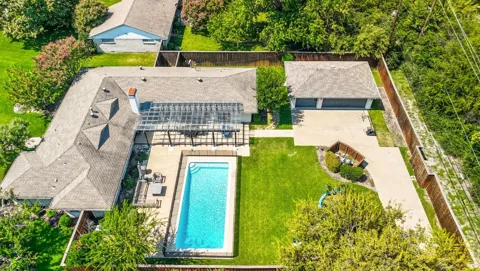 5857 Charlestown Drive