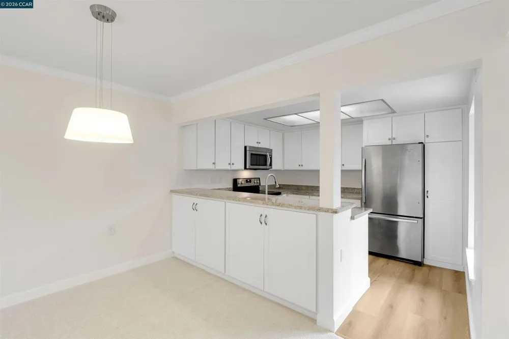 1748 Golden Rain Rd #5 Walnut Creek, CA 94595