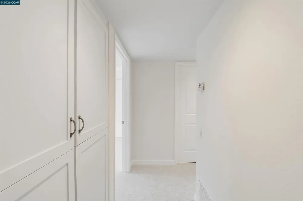 1748 Golden Rain Rd #5 Walnut Creek, CA 94595