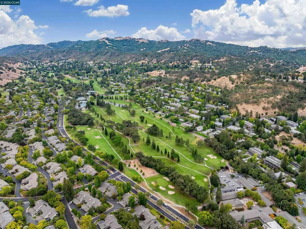 1748 Golden Rain Rd #5 Walnut Creek, CA 94595