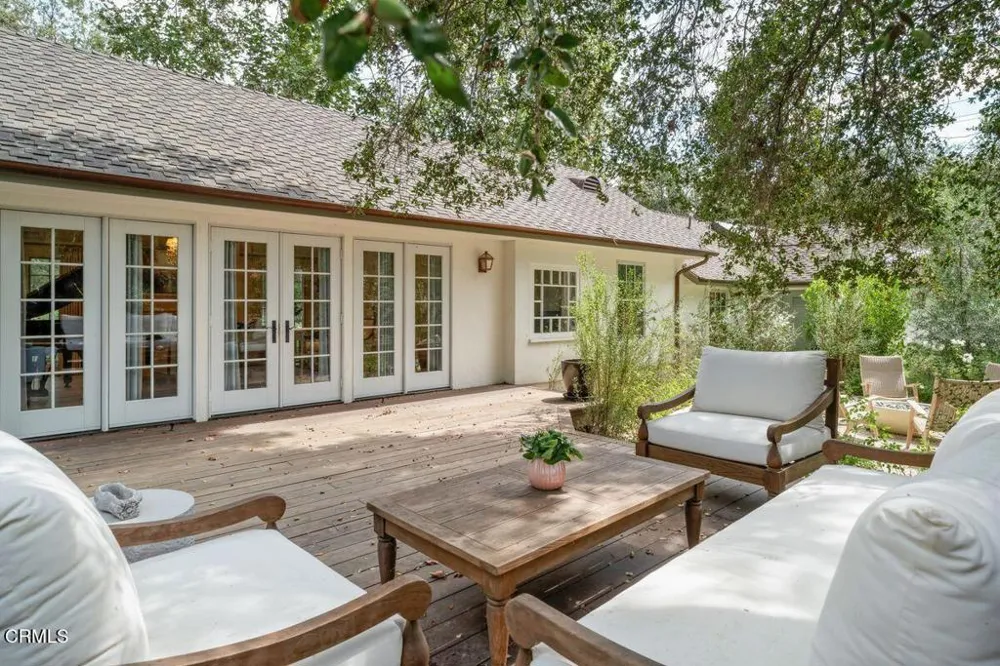 601 Foothill Road Ojai, CA 93023