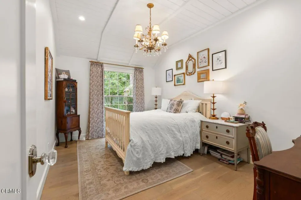 601 Foothill Road Ojai, CA 93023