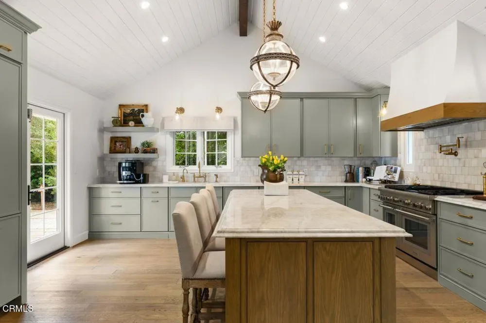 601 Foothill Road Ojai, CA 93023
