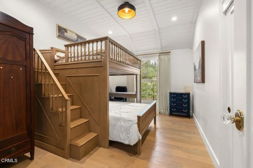 601 Foothill Road Ojai, CA 93023
