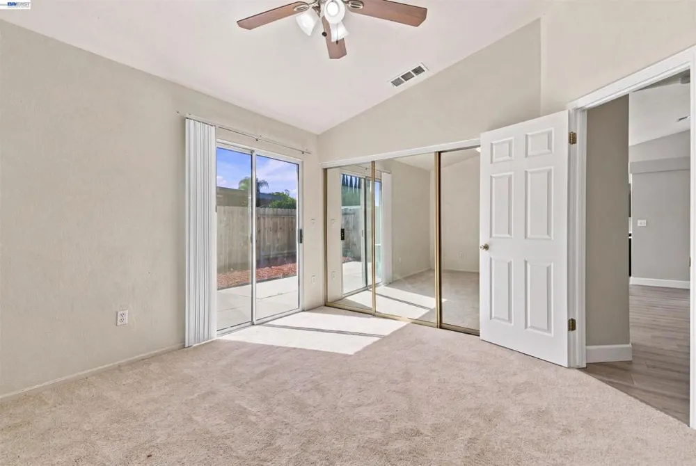 2422 Presidente St Stockton, CA 95210