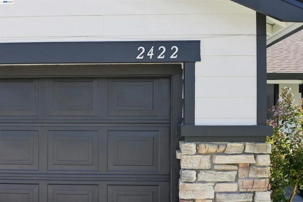 2422 Presidente St Stockton, CA 95210