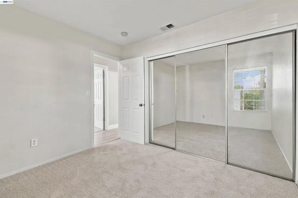 2422 Presidente St Stockton, CA 95210