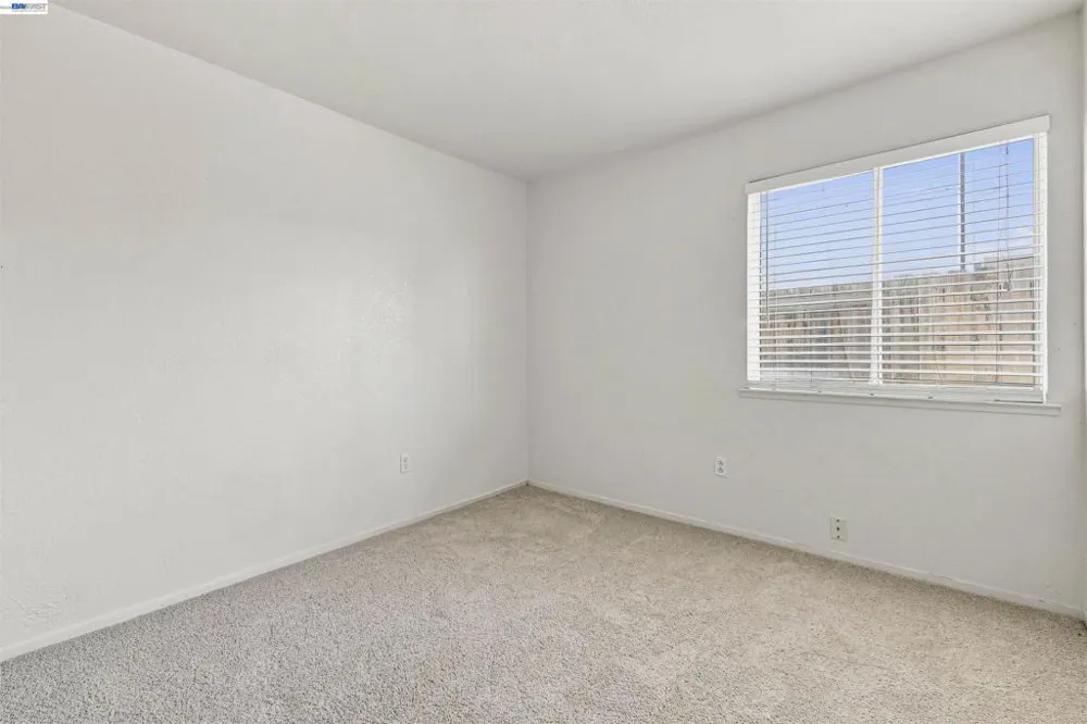2422 Presidente St Stockton, CA 95210
