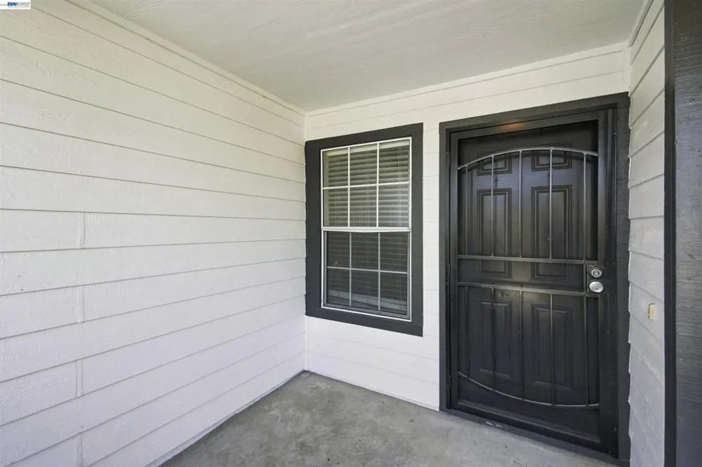 2422 Presidente St Stockton, CA 95210