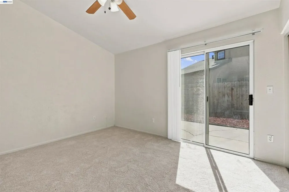 2422 Presidente St Stockton, CA 95210
