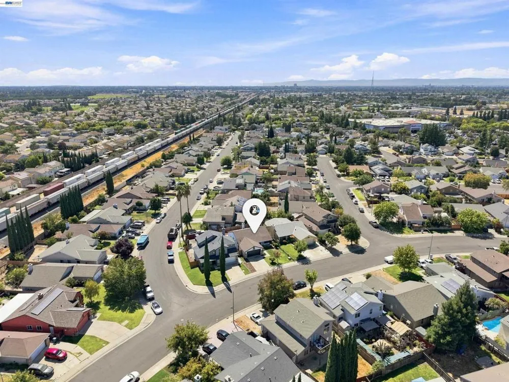 2422 Presidente St Stockton, CA 95210