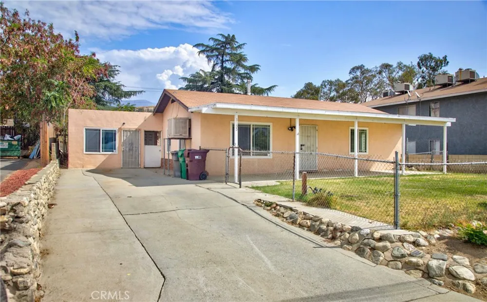 3135 W George Banning, CA 92220