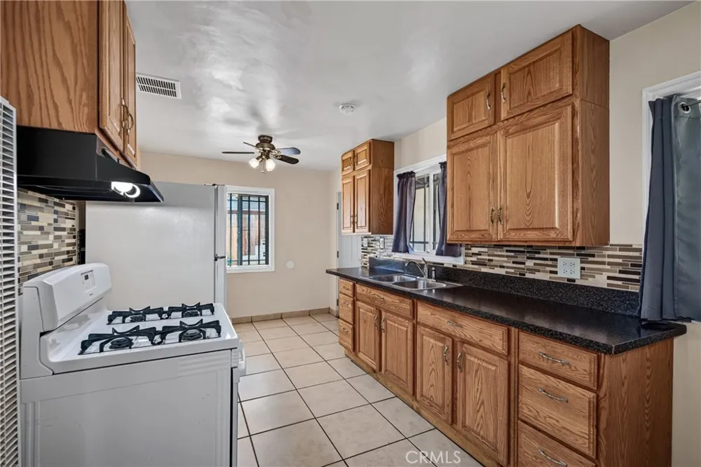 3135 W George Banning, CA 92220
