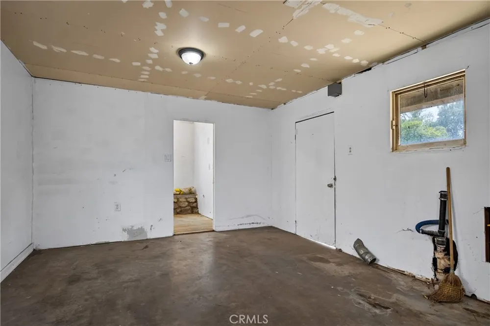 3135 W George Banning, CA 92220
