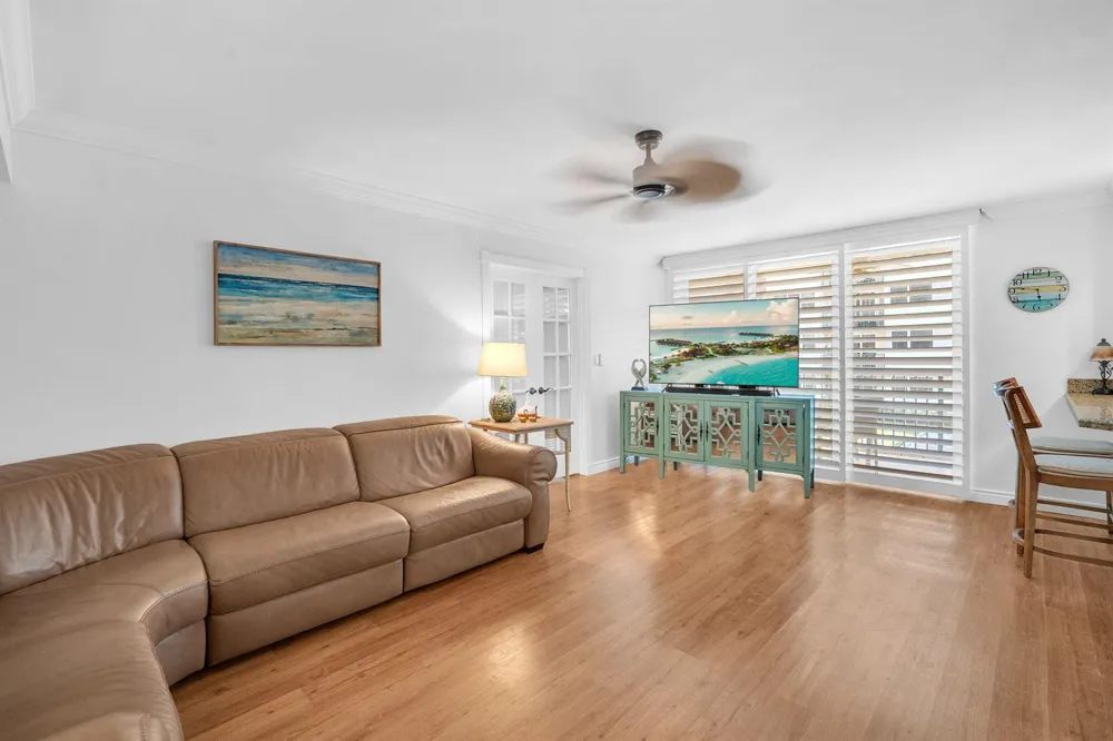 1239 HILLSBORO MILE #202 Hillsboro Beach, FL 33062