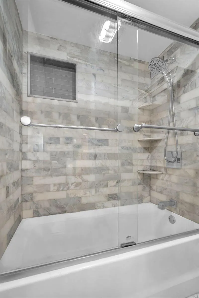 1239 HILLSBORO MILE #202 Hillsboro Beach, FL 33062