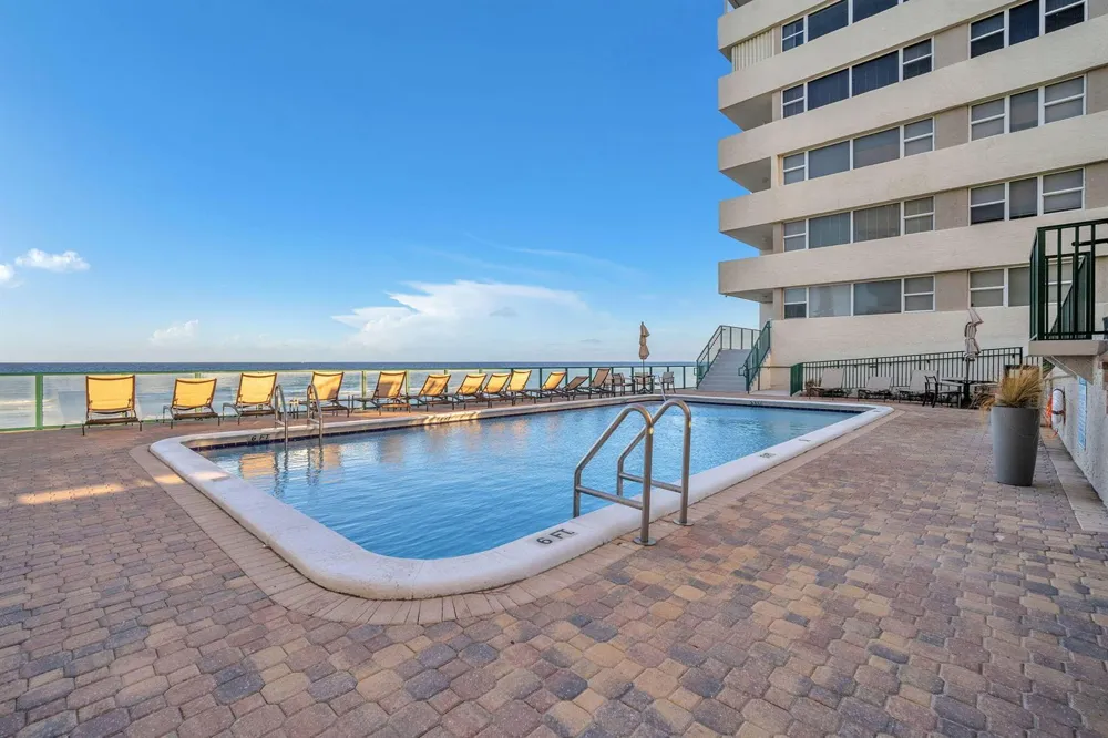 1239 HILLSBORO MILE #202 Hillsboro Beach, FL 33062