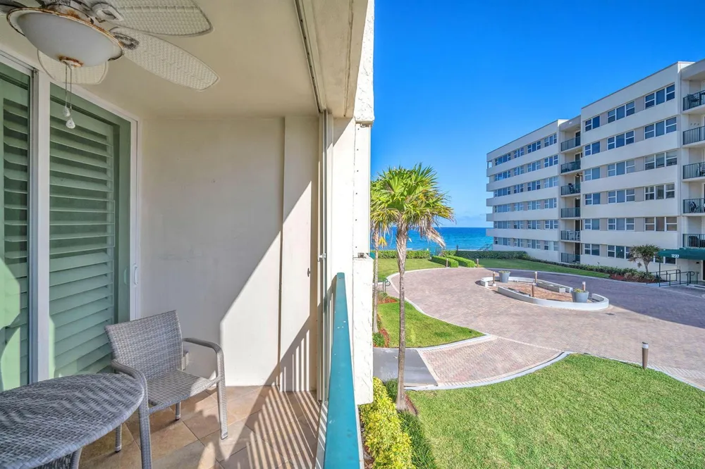 1239 HILLSBORO MILE #202 Hillsboro Beach, FL 33062