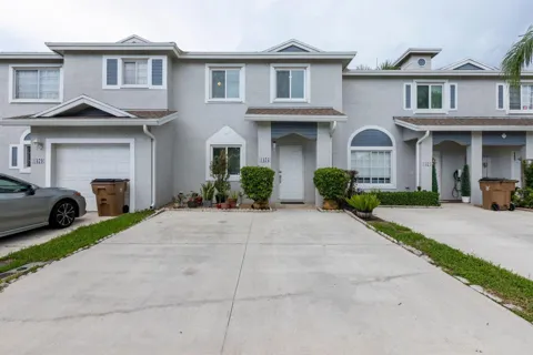 1375 SW 48th Terrace