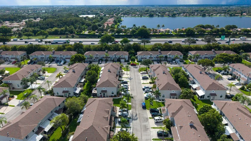 1375 SW 48th Terrace Deerfield Beach, FL 33442