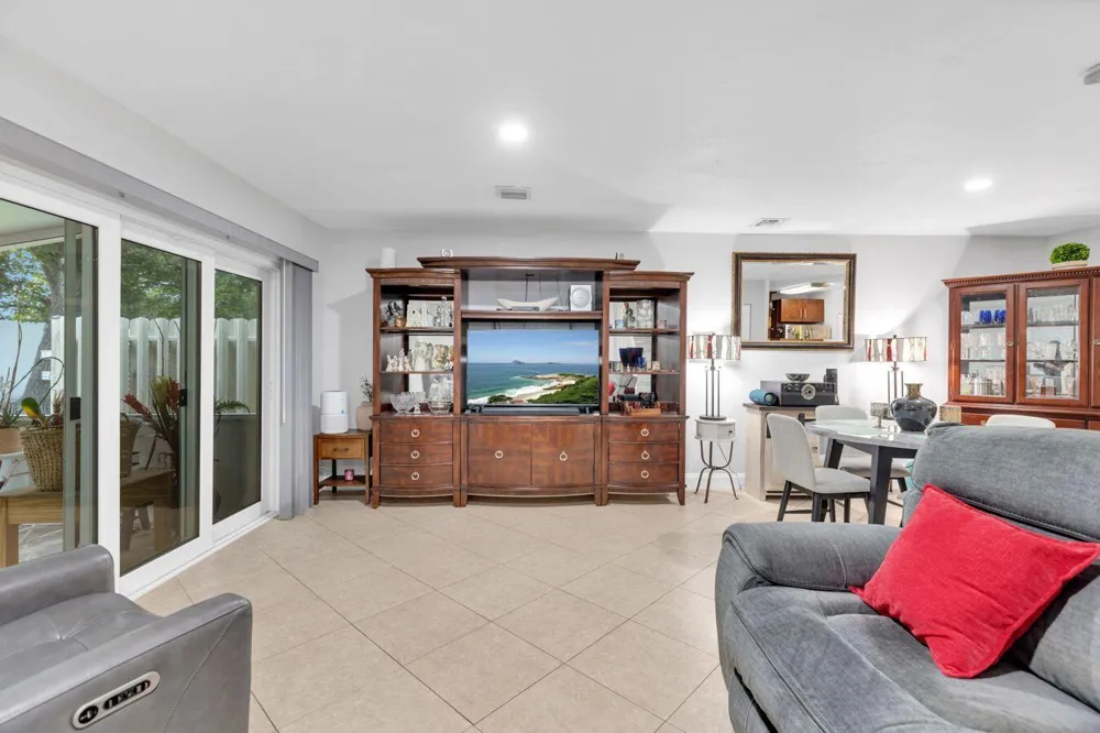 1375 SW 48th Terrace Deerfield Beach, FL 33442