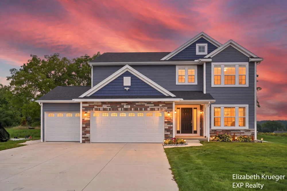743 Petoskey Stone Drive SW Byron Center, MI 49315