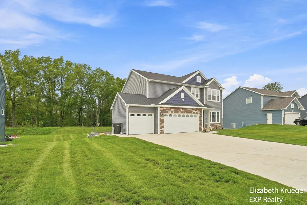 743 Petoskey Stone Drive SW Byron Center, MI 49315