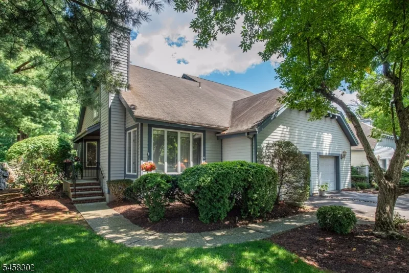 75 Birch Ln Wayne, NJ 07470