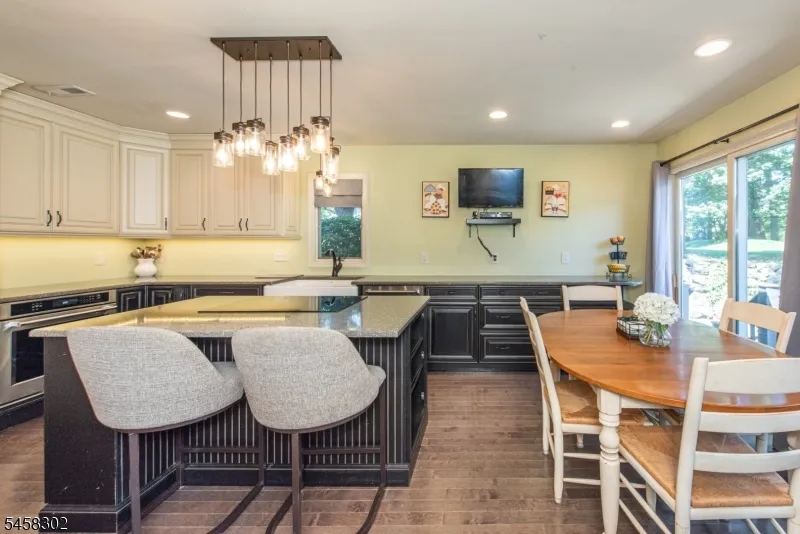 75 Birch Ln Wayne, NJ 07470