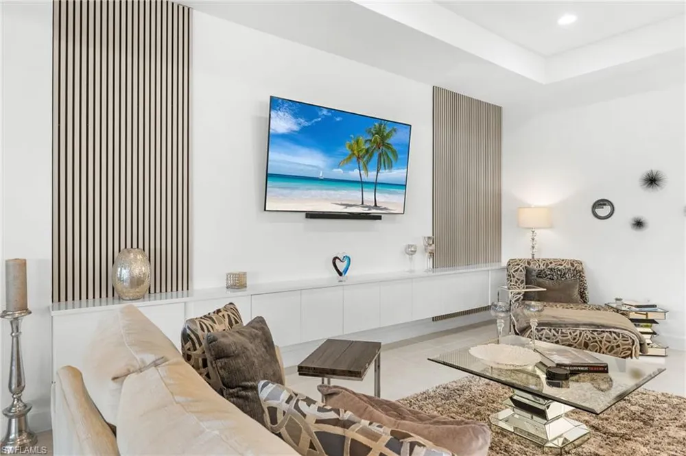 12177 Eucalyptus Way Naples, FL 34120