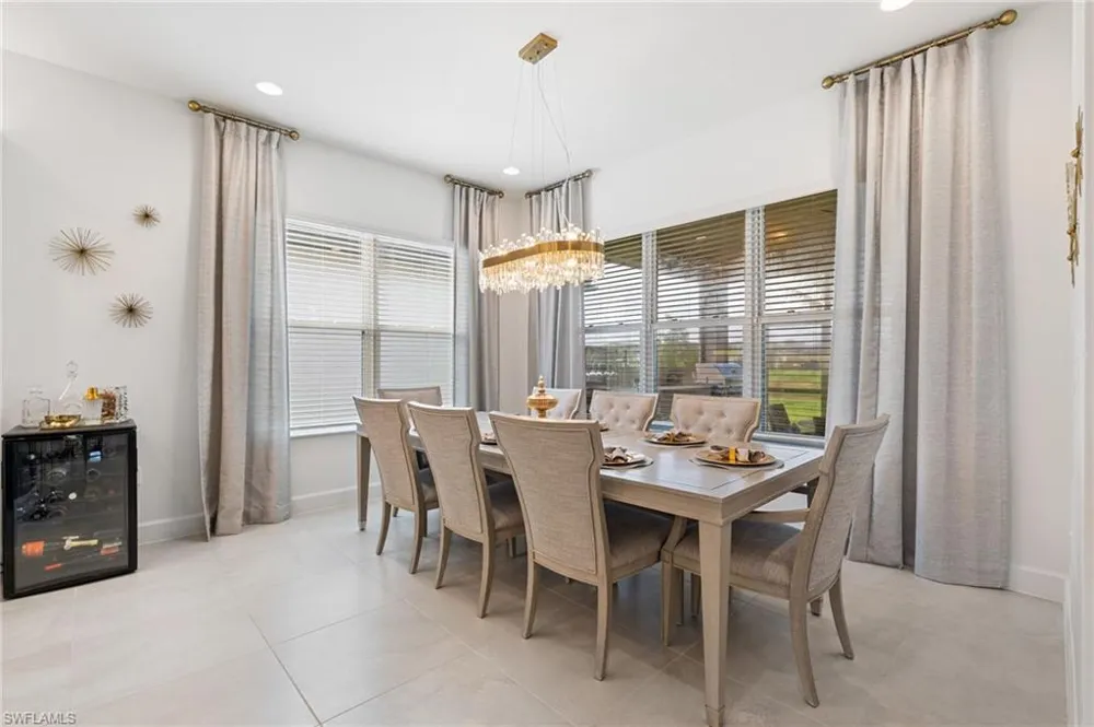 12177 Eucalyptus Way Naples, FL 34120