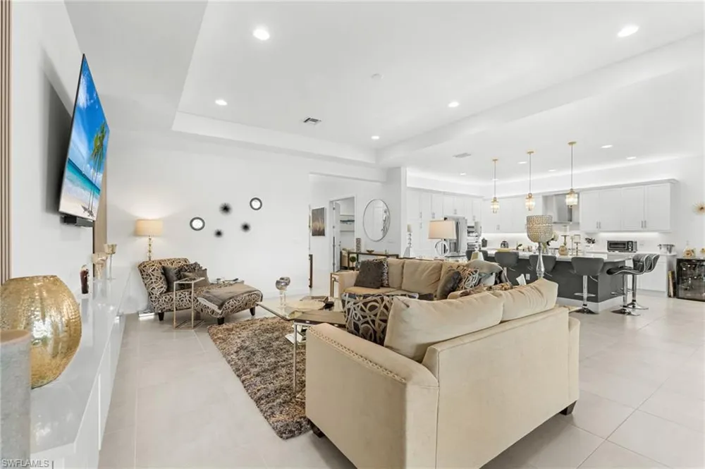 12177 Eucalyptus Way Naples, FL 34120