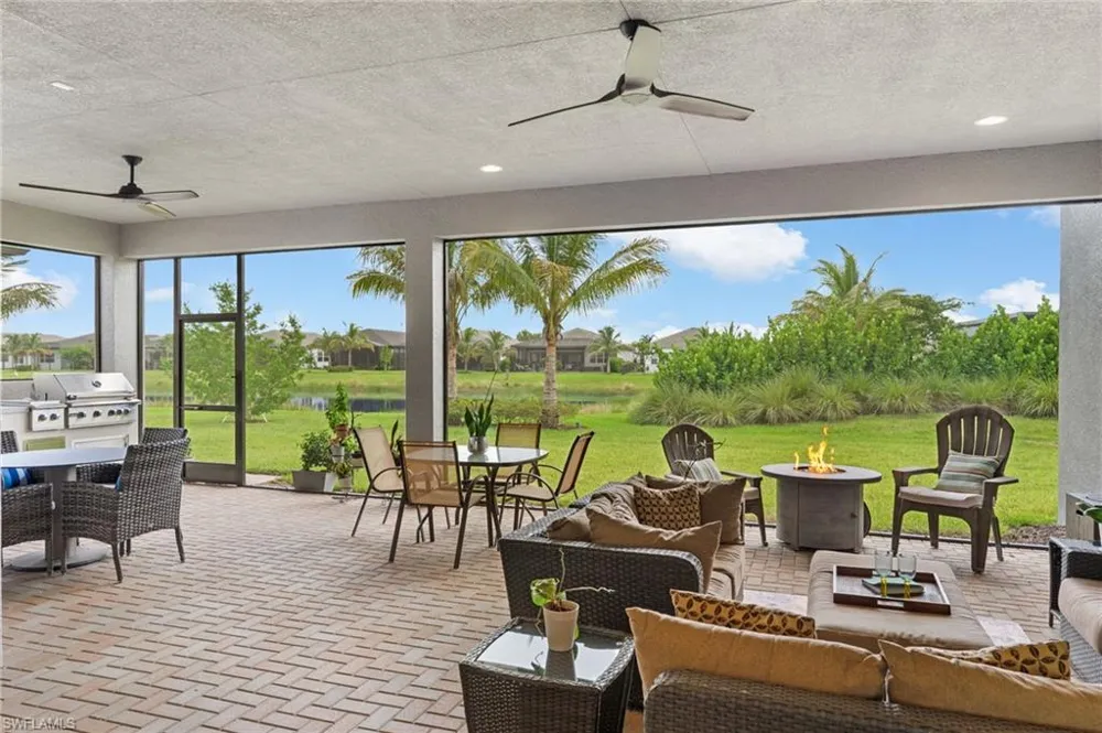 12177 Eucalyptus Way Naples, FL 34120