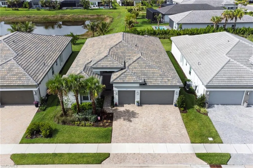 12177 Eucalyptus Way Naples, FL 34120