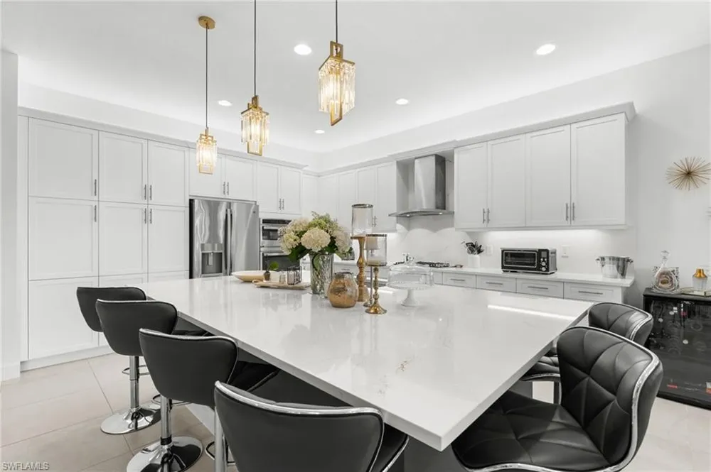 12177 Eucalyptus Way Naples, FL 34120