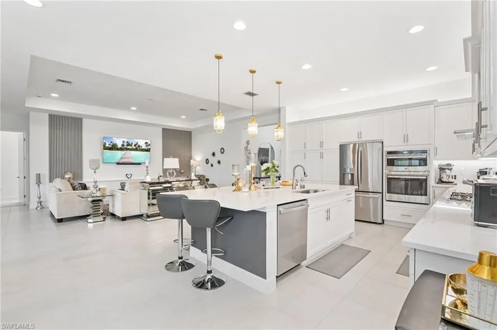 12177 Eucalyptus Way Naples, FL 34120