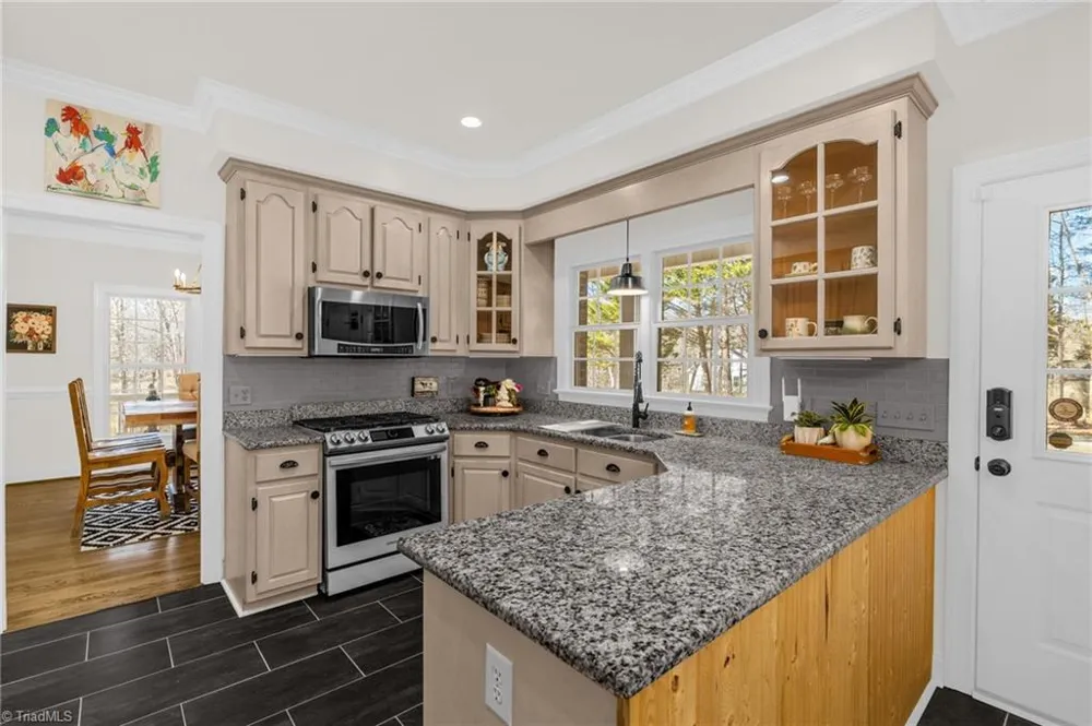 2329 Millbrook Drive Haw River, NC 27258