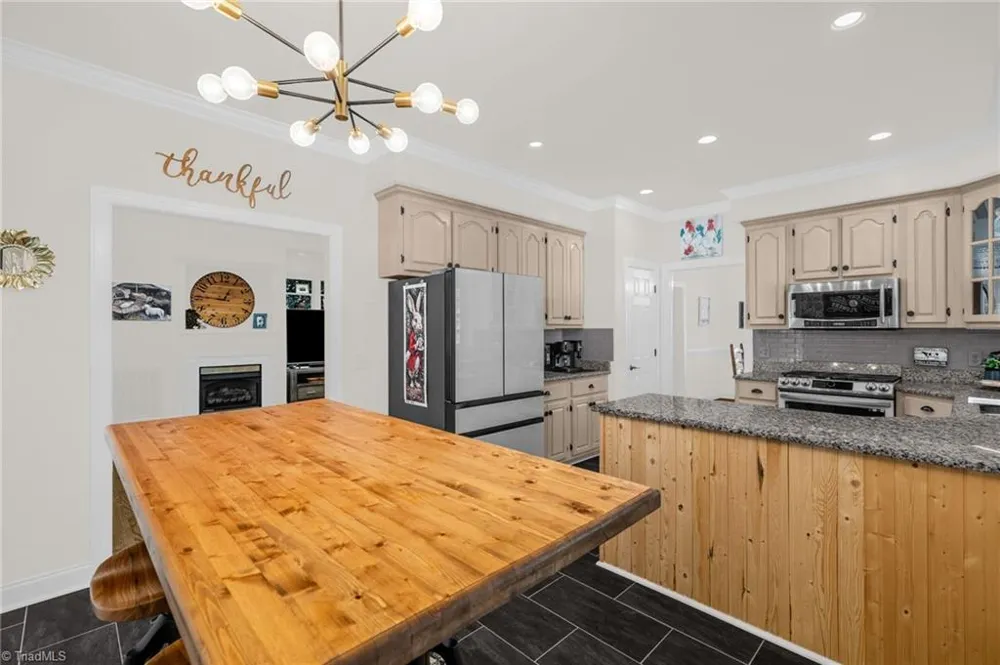 2329 Millbrook Drive Haw River, NC 27258