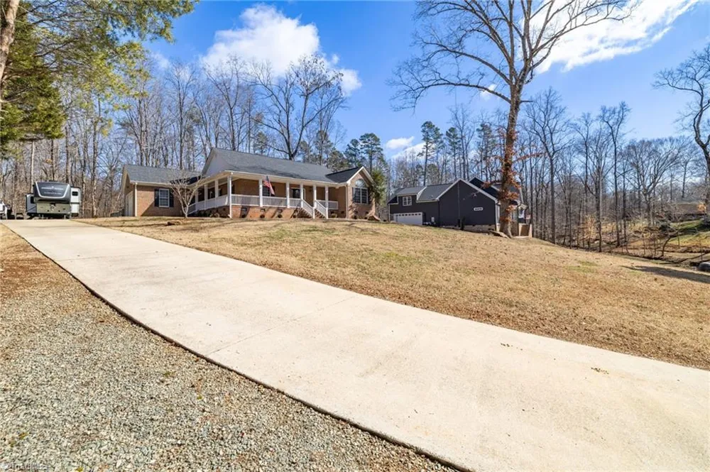 2329 Millbrook Drive Haw River, NC 27258