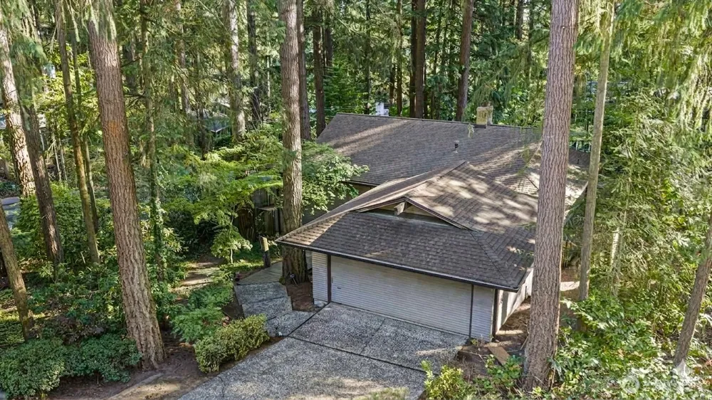 12929 NE 25th Place Bellevue, WA 98005