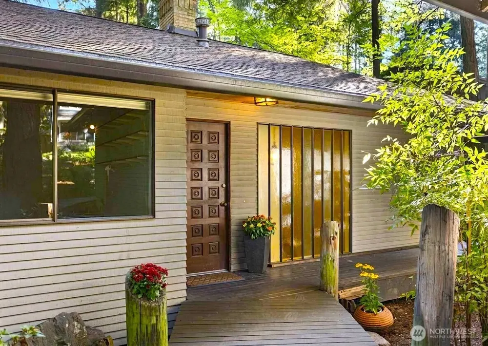 12929 NE 25th Place Bellevue, WA 98005