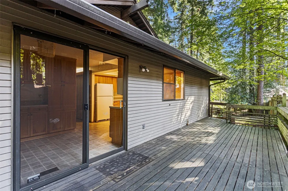 12929 NE 25th Place Bellevue, WA 98005