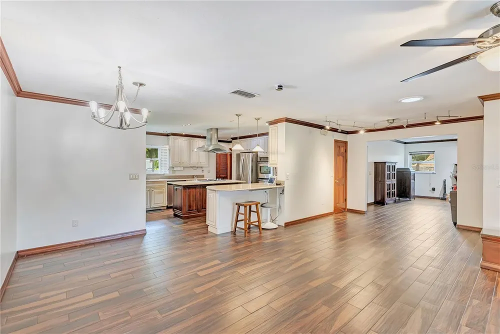 6605 CITRUS VALLEY DRIVE Belle Isle, FL 32812