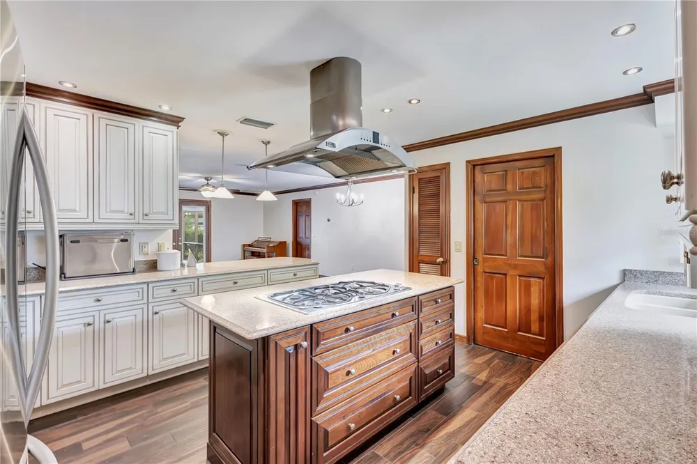 6605 CITRUS VALLEY DRIVE Belle Isle, FL 32812