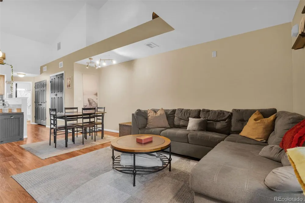 2551 S Bahama Circle #E Aurora, CO 80013